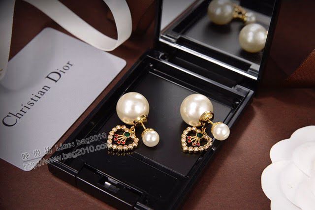 Dior飾品 迪奧經典熱銷款葉子耳釘耳環  zgd1278